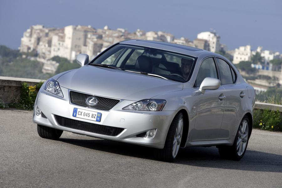  Lexus IS250 2005 года  (фото 23 из 141)